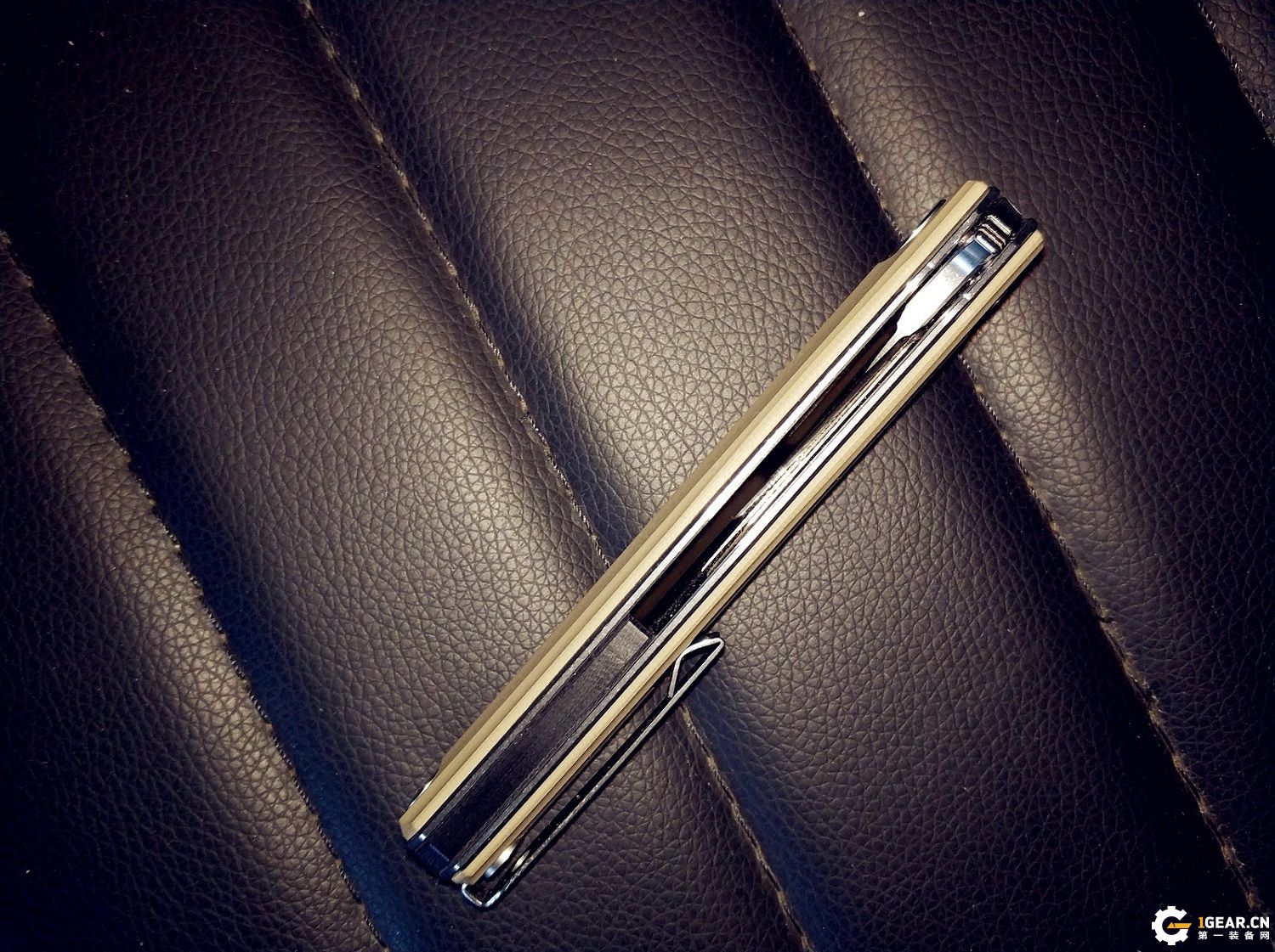 有没有一款双刃刀具，既是*刀折**，又能兼具捅刺和切削的优点呢？