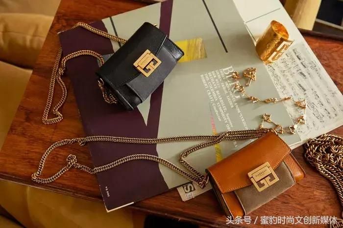 「蜜豹时尚」年终奖即将来袭，是时候给自己买个奢侈的包包了！