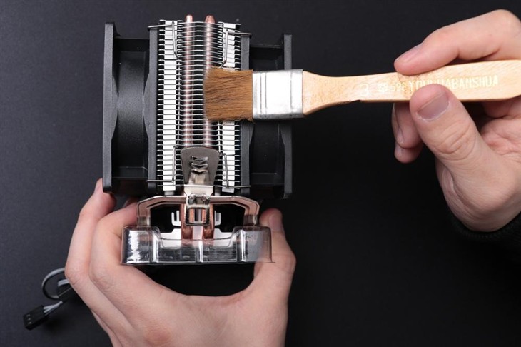 电脑除尘自己能除吗,电脑除尘用什么比较好清理