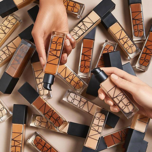 有没有很好用的粉底液色号,有没有显白的不脱妆的粉底液