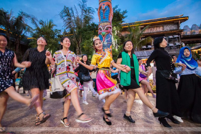 浪漫三亚视频,碧海蓝天椰风海韵浪漫三亚