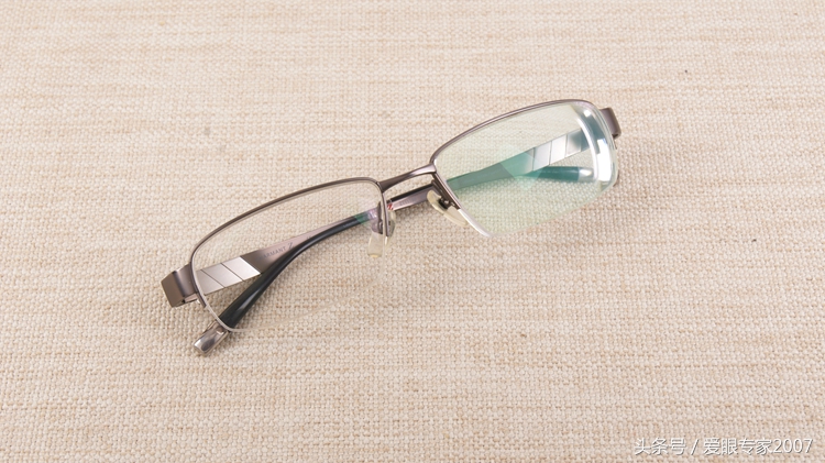 高逼格眼镜之夏蒙charmant眼镜，夏蒙charmant眼镜的维修、修理