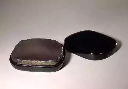 故宫博物院藏乾隆御用朱批砚,故宫博物院藏乾隆御用朱批紫砂砚