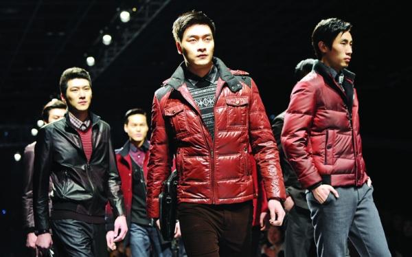 来自加拿大的“鹅”满街跑，还真不是中国人又崇洋媚外！