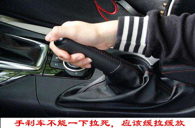 货车刹车失灵可以用低挡减速吗,刹车失灵能不能挂倒挡来制动