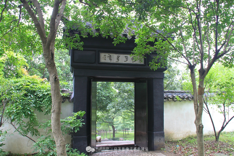 苏州的虎丘被誉为吴中第一名胜,吴中第一名胜