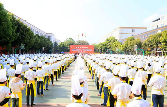 沈阳新东方厨师培训班怎么样,学厨师去哪里学靠谱新东方烹饪