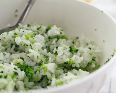 橄榄油西兰花沙拉,虾西兰花饭团的做法