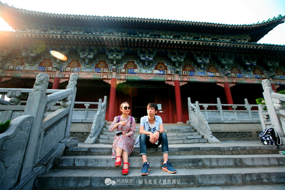 襄王府绿石影壁对联,襄阳王府绿影壁线上预定门票