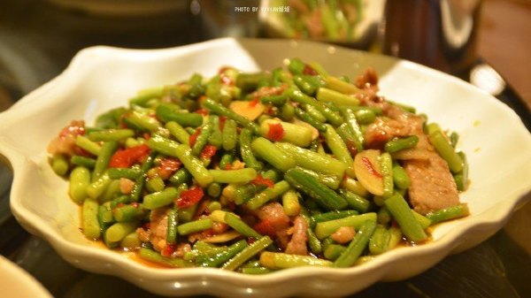 跟着圣玉去旅行，做一个水姑娘