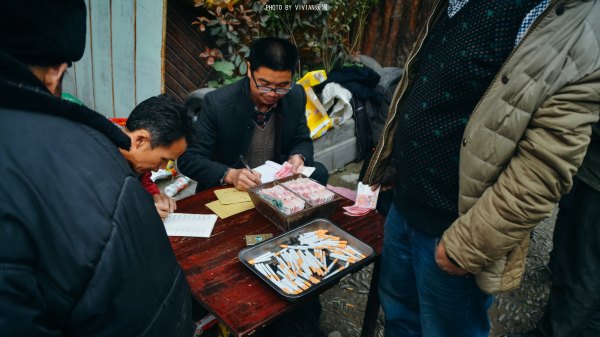 跟着圣玉去旅行，做一个水姑娘