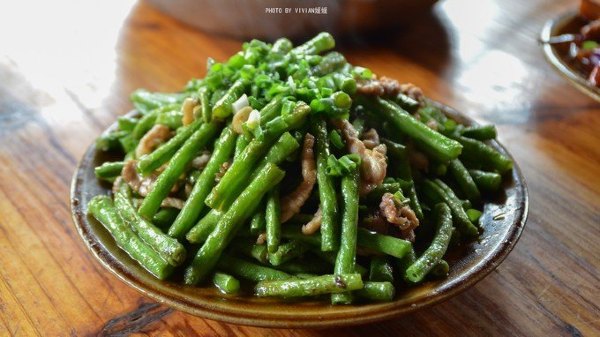 跟着圣玉去旅行，做一个水姑娘