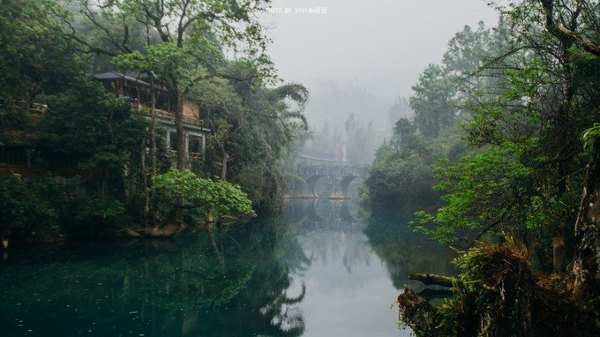 跟着圣玉去旅行，做一个水姑娘