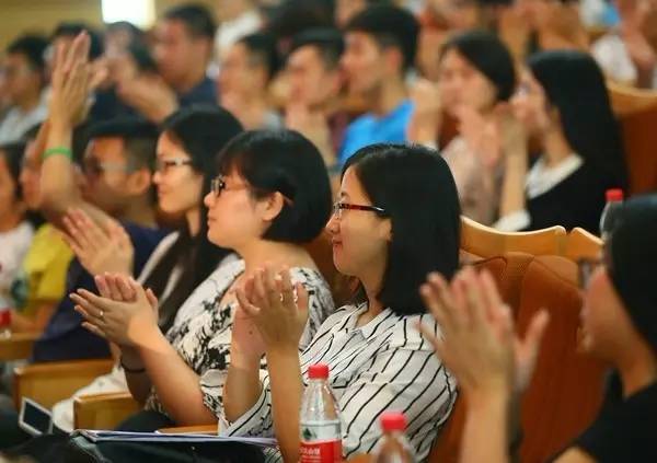 市委书记王蒙徽在厦大说了啥，师生们连连鼓掌