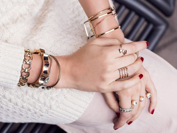 这些百元级的日韩饰品，IU、高俊熙、石原里美都在爱