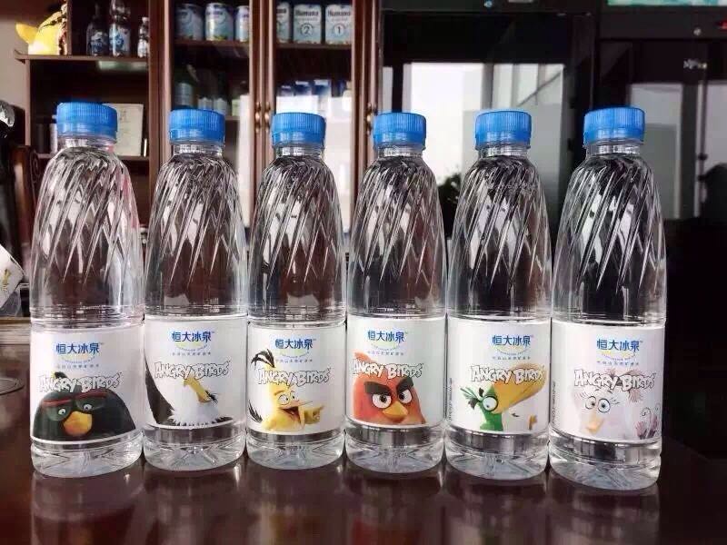 登顶游戏圈玩转电影圈后这只愤怒鸟又在食品圈火了