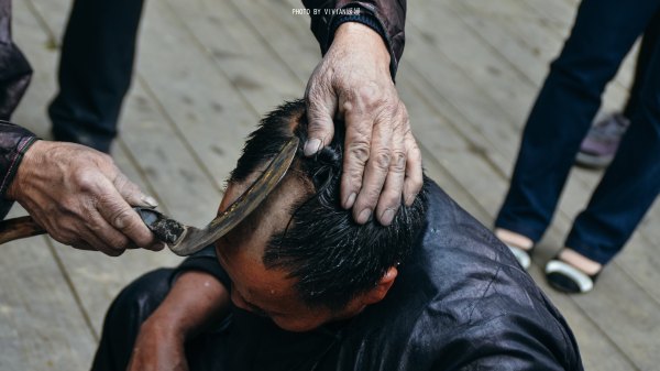 跟着圣玉去旅行，做一个水姑娘