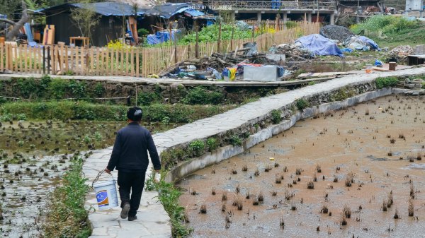 跟着圣玉去旅行，做一个水姑娘