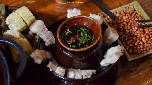 跟着圣玉去旅行，做一个水姑娘