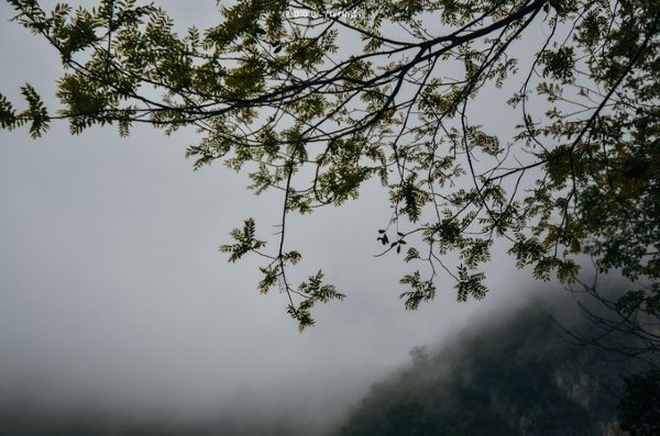跟着圣玉去旅行，做一个水姑娘