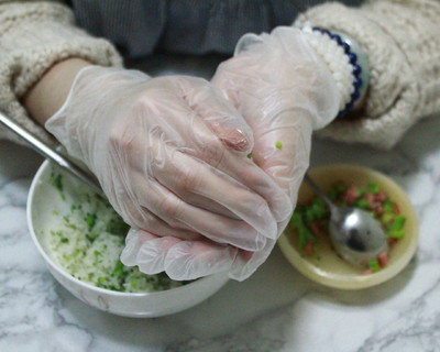 橄榄油西兰花沙拉,虾西兰花饭团的做法