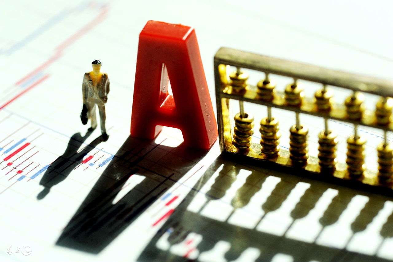 华谊兄弟一字涨停,华谊兄弟股价猛跌