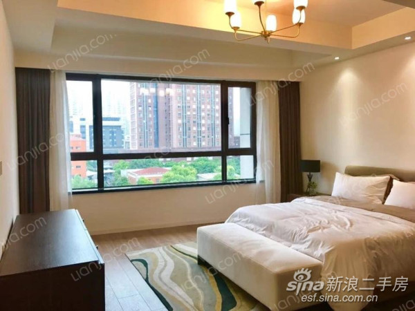 上海浦东在售双拼别墅1500万左右,上海浦东总价500万左右的新三房