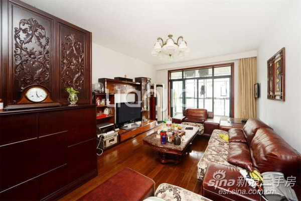 上海浦东在售双拼别墅1500万左右,上海浦东总价500万左右的新三房