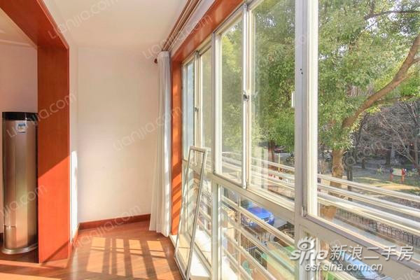 上海浦东在售双拼别墅1500万左右,上海浦东总价500万左右的新三房