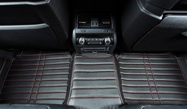 汽车实木地板脚垫优缺点,航空软包脚垫优缺点