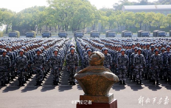 中国人民解放军全年24小时战备营,这支军队