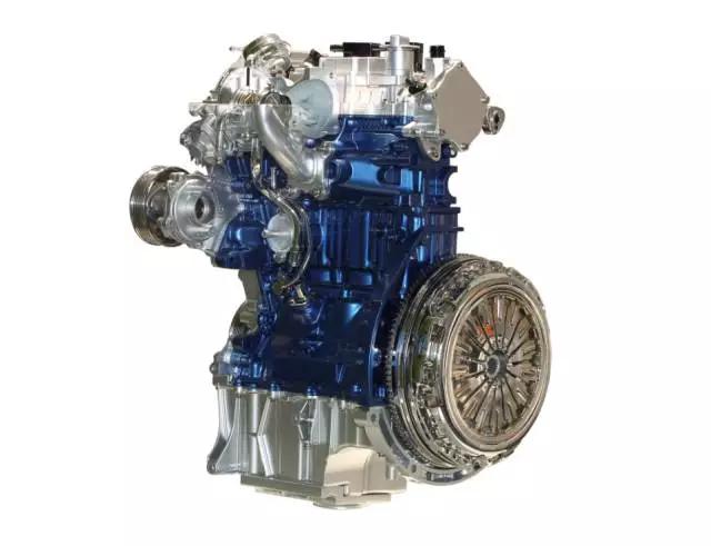 如果有一个人爱你要好好珍惜,给一个真正深爱你的人一次机会