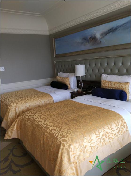 母亲节适合带妈妈去哪里玩海南 (母亲节去哪里吃饭好三亚)