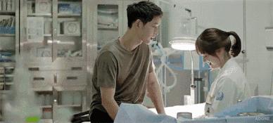 乔妹与宋仲基相遇,宋仲基反套路乔妹