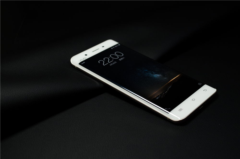 vivoxplay5旗舰版和平精英测试,2020年vivoxplay5能不能玩游戏