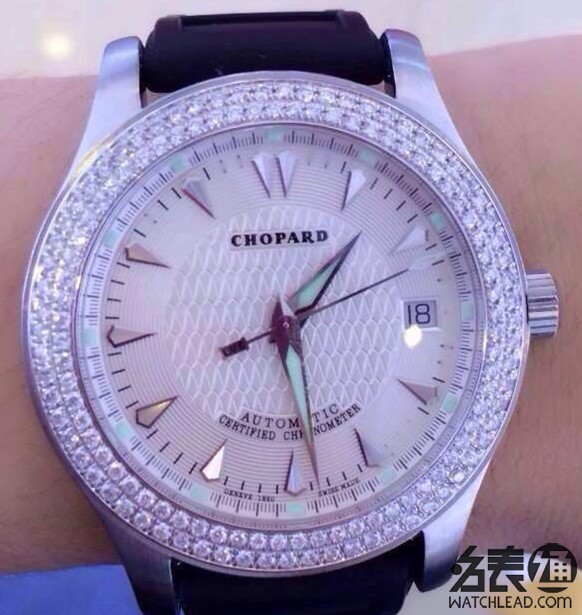 百达翡丽5712和蒂凡尼哪个好 (百达翡丽5712a目前价格多少)