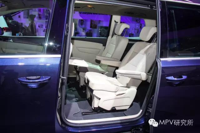 2017款大众夏朗7座mpv真实油耗,mpv商务车到店12年大众夏朗七座mpv