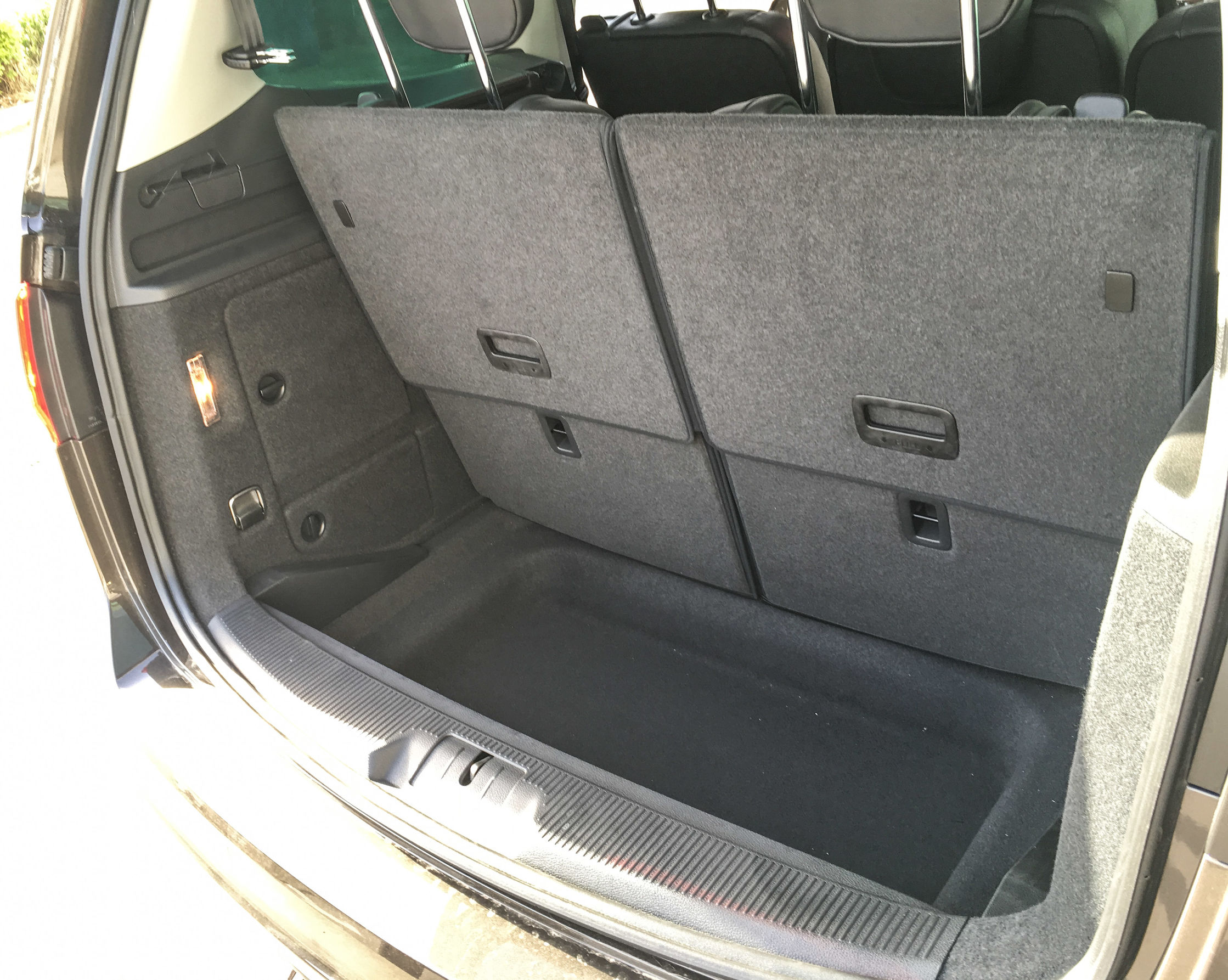 2017款大众夏朗7座mpv真实油耗,mpv商务车到店12年大众夏朗七座mpv