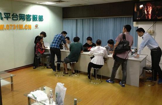 湖南长沙最大的手机经销商,长沙手机实体店