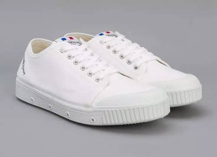 十大小白鞋轻奢品牌,好看又不烂的小白鞋牌子