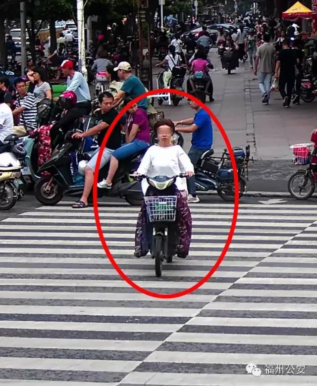 福州闯红灯多久能查出来,福州市十字路口红绿灯抓拍