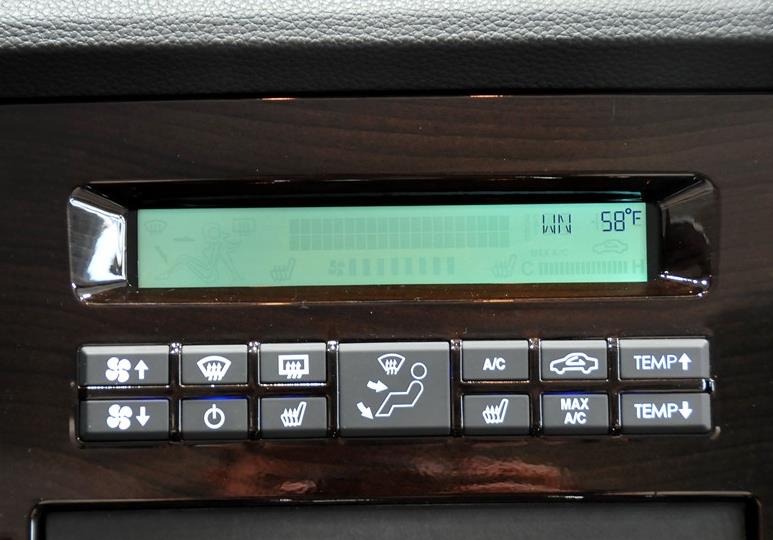 很少见的敞篷版劳斯莱斯太好看了,劳斯莱斯hyperion双座敞篷车