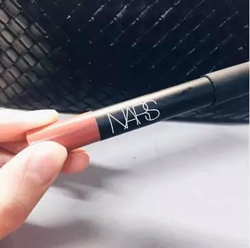 好看的豆沙色口红试色,12支豆沙色口红试色