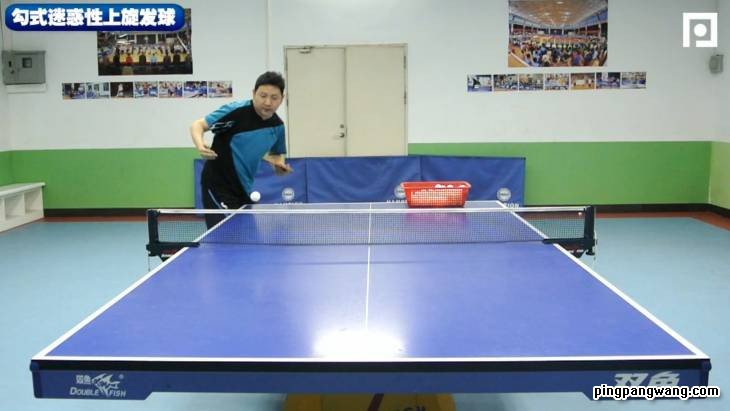 乒乓球直拍接侧旋发球技巧视频,勾发球直拍怎么接
