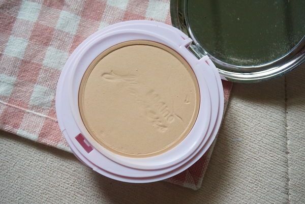 定妆蜜粉推荐公认好用第一名,控油大容量散粉测评