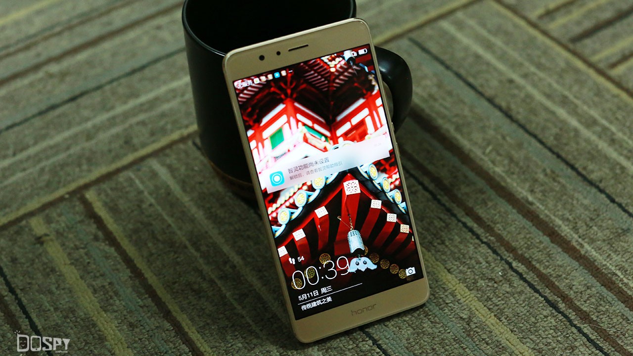 荣耀v8屏幕高配和低配,荣耀v8pro12.1英寸测评