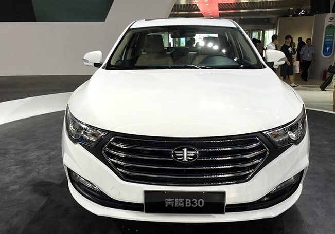 为啥买一汽奔腾B30槽点优点大揭秘