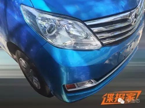 长安睿行s50v七座内饰,长安睿行s50v发动机好不好