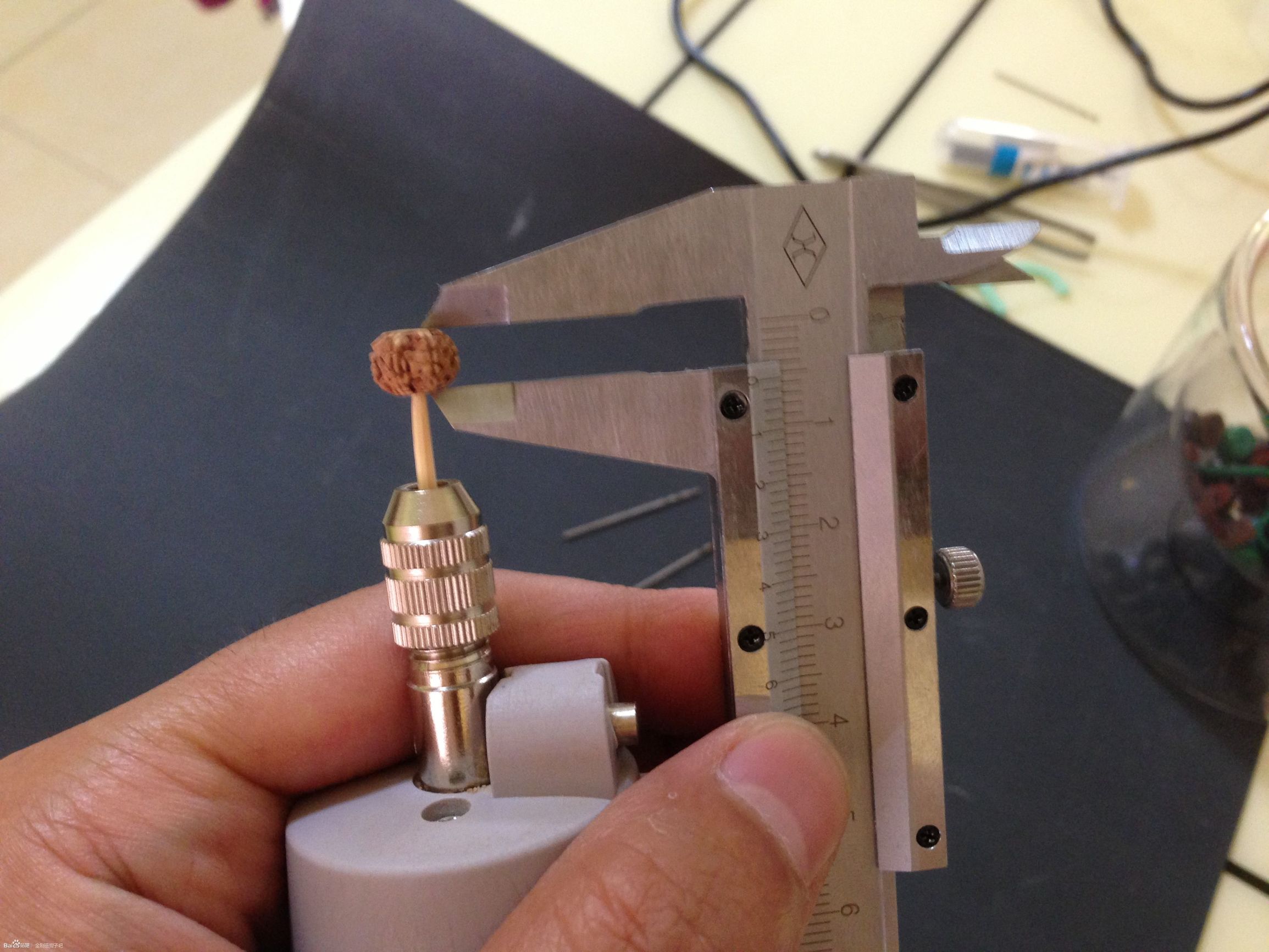 小金刚珠子藏式打磨工具,藏式小金刚是怎么打磨的