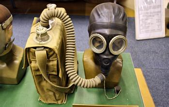 刘湘建“化学军”秘闻,他们生产的毒气弹比狗屎都臭,假得丢人